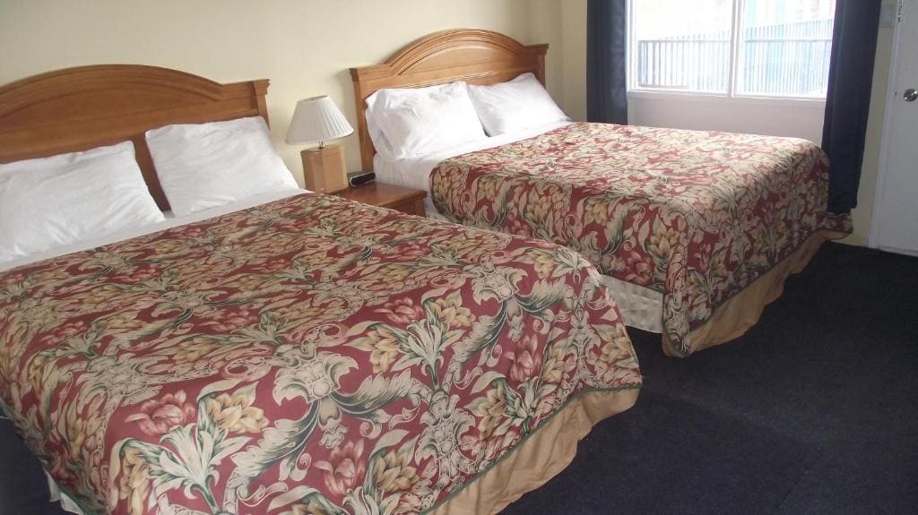 Queen Room room - Image 1
