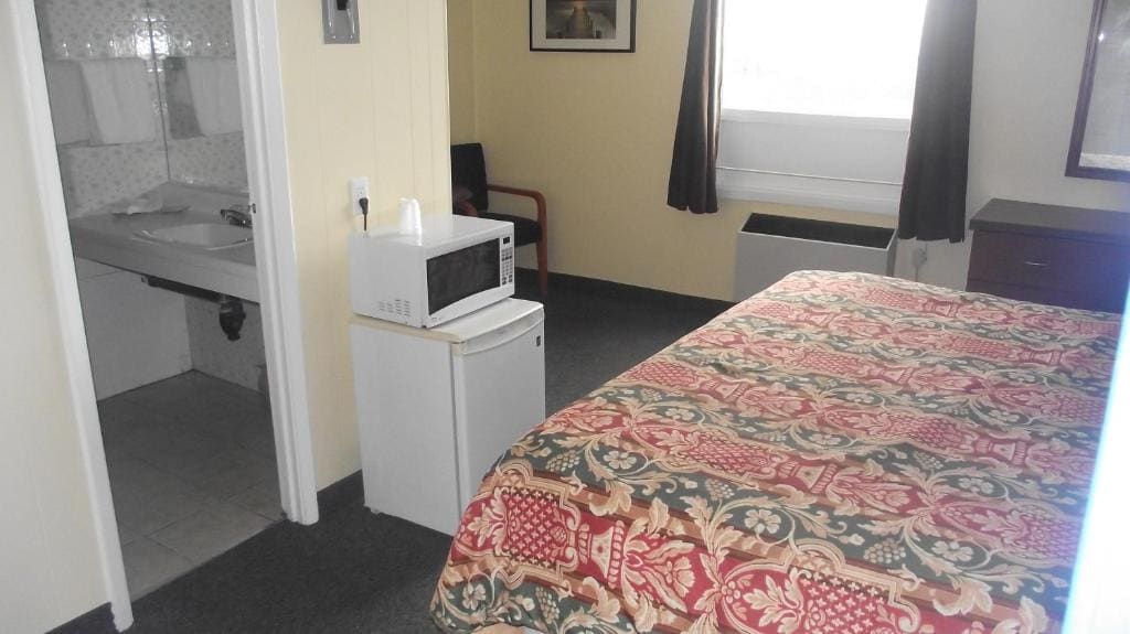 Queen Room room - Image 2