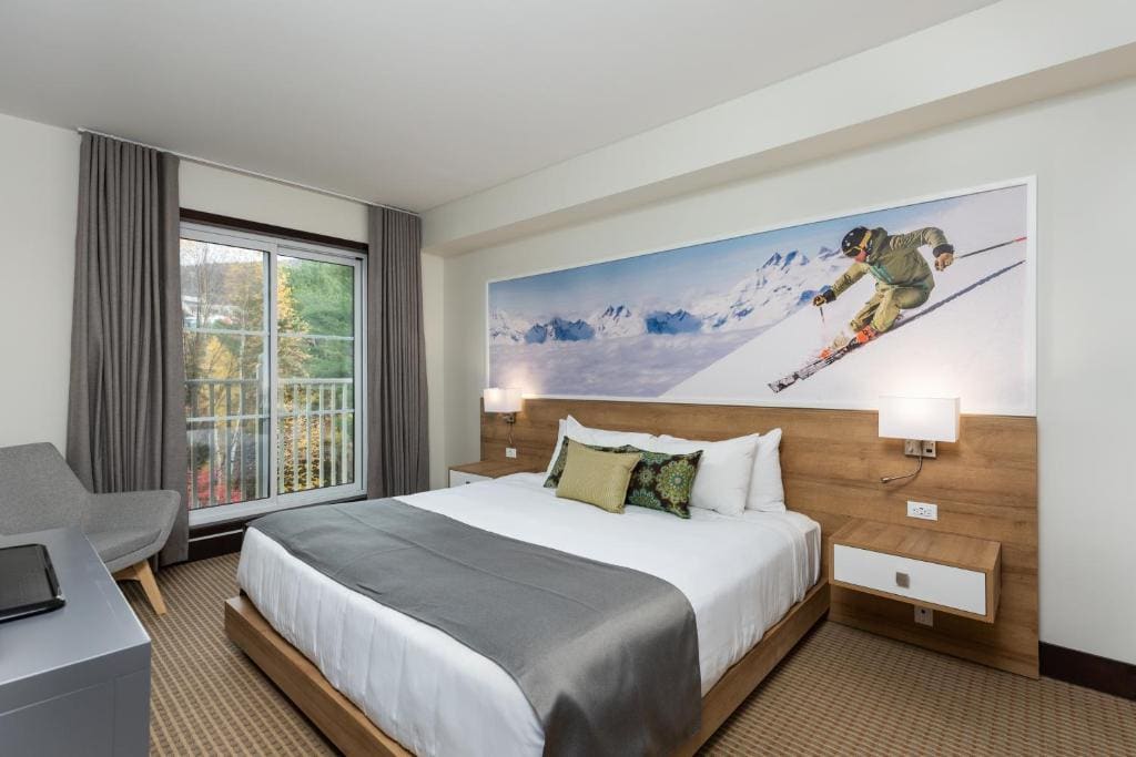 One-Bedroom Suite room - Image 3