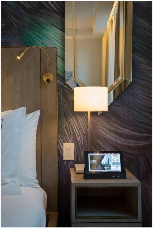 Deluxe King Room room - Image 1