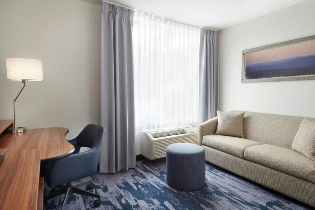 Two Queen Bed Studio Suite room - Image 3