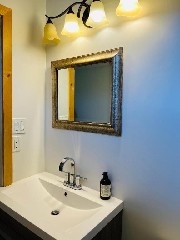 One-Bedroom Apartment room - Image 3