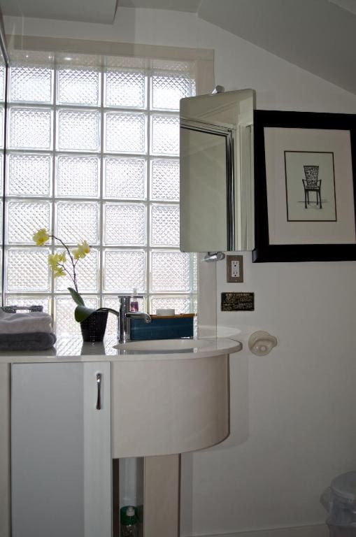 Standard Double Room room - Image 3