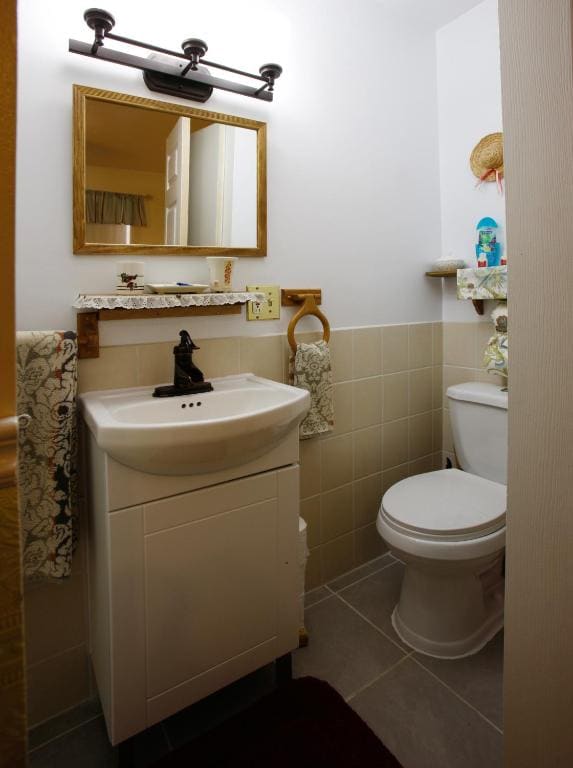 Economy Double Room room - Image 2