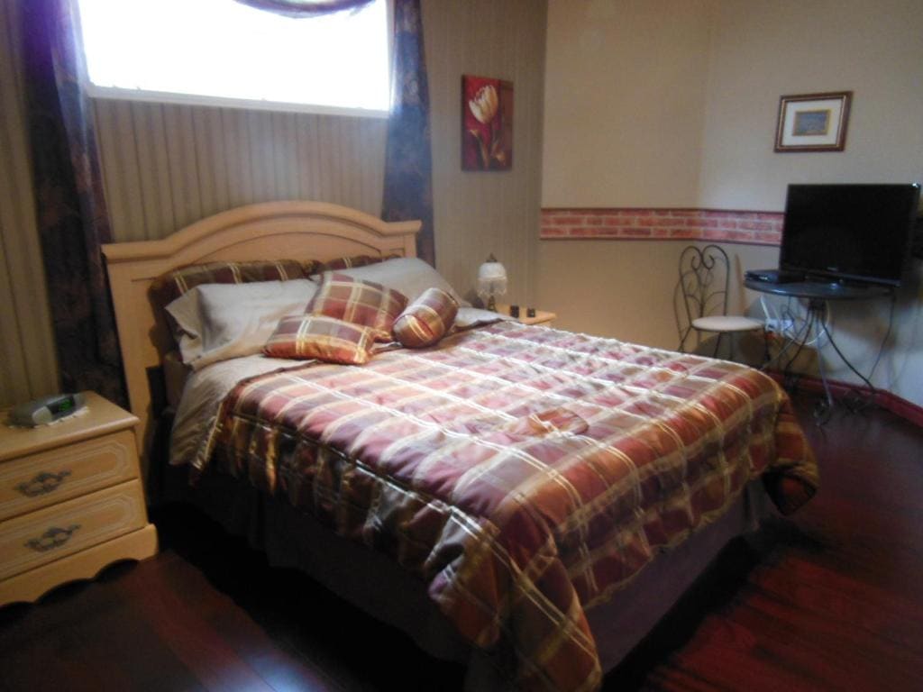 Deluxe Double or Twin Room room - Image 3
