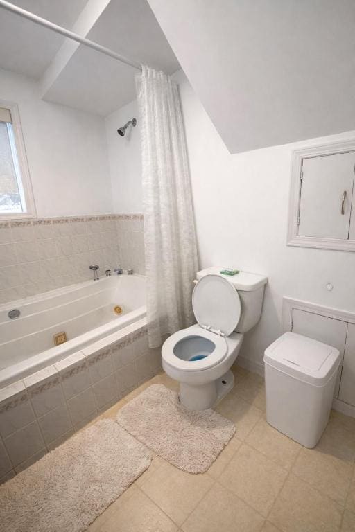 King Room with Spa Bath room - Image 3