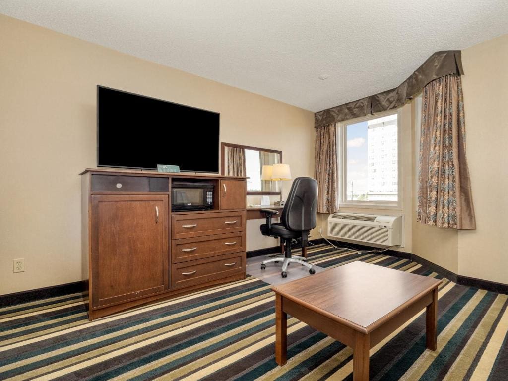Standard King Room room - Image 2