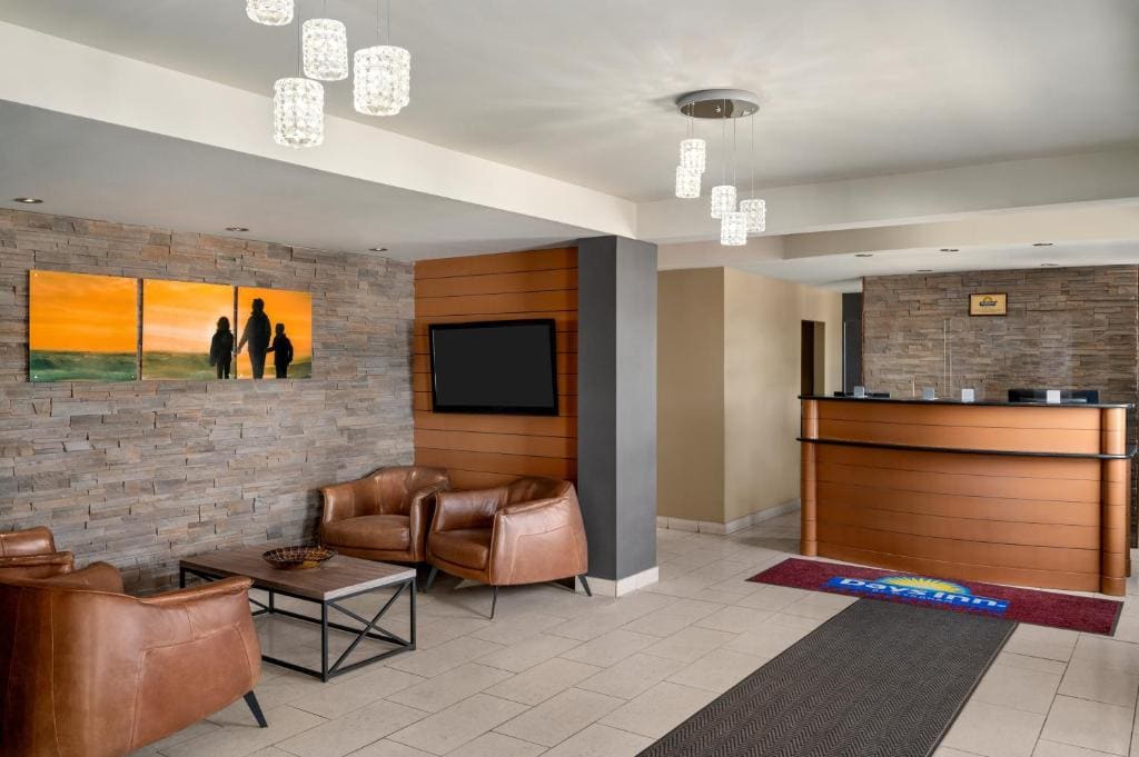 Deluxe King Room - Non-Smoking room - Image 2