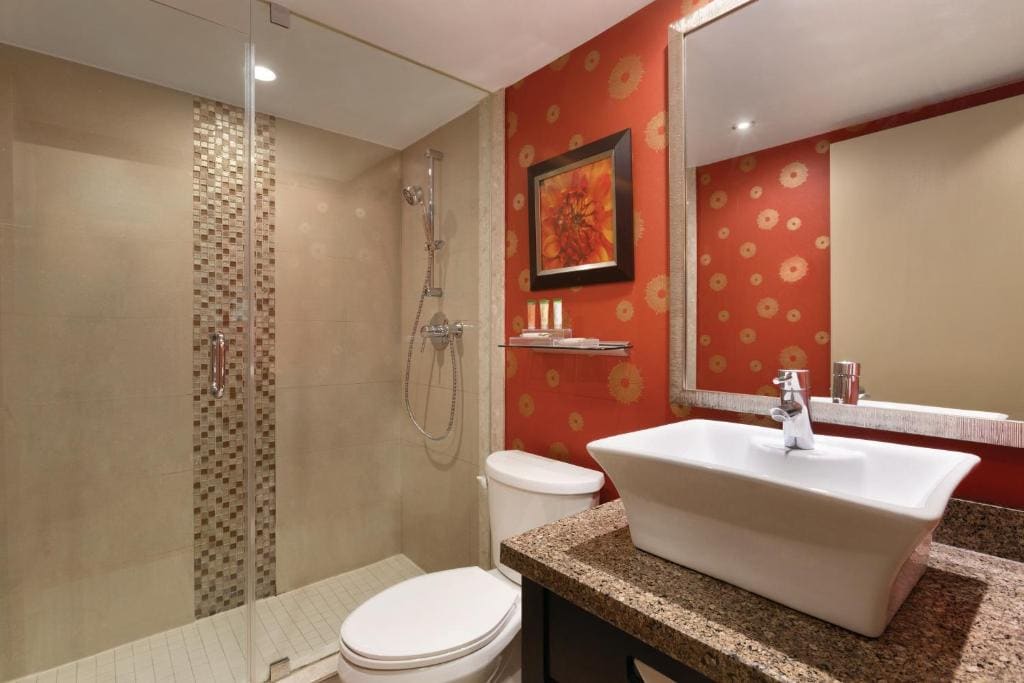 Queen Room room - Image 2