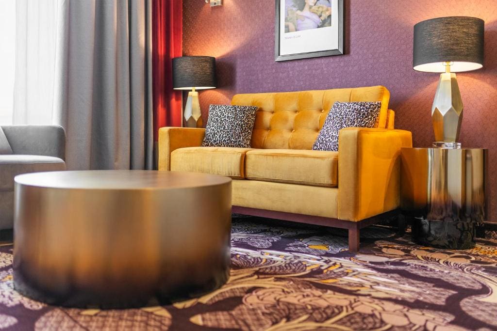 Suite room - Image 1