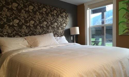 Three-Bedroom Suite room - Image 3