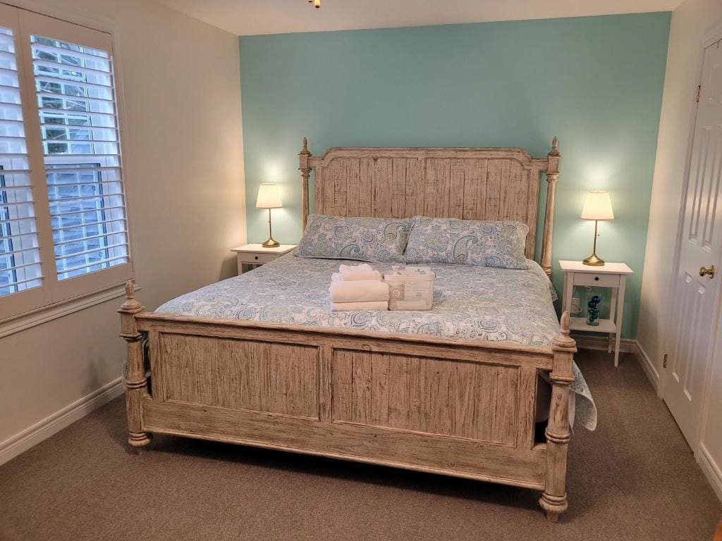 Superior King Suite room - Image 3