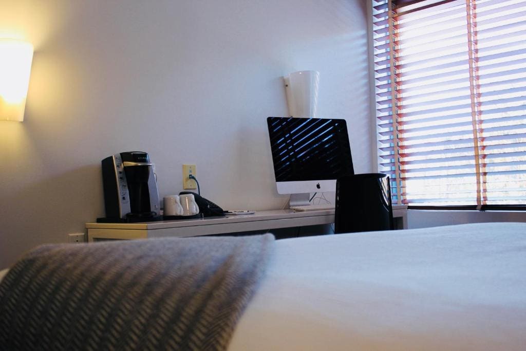 Standard King Room room - Image 2