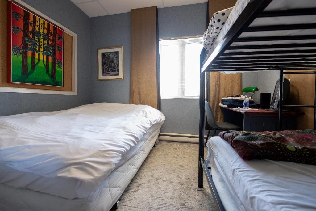 Quadruple Room room - Image 1