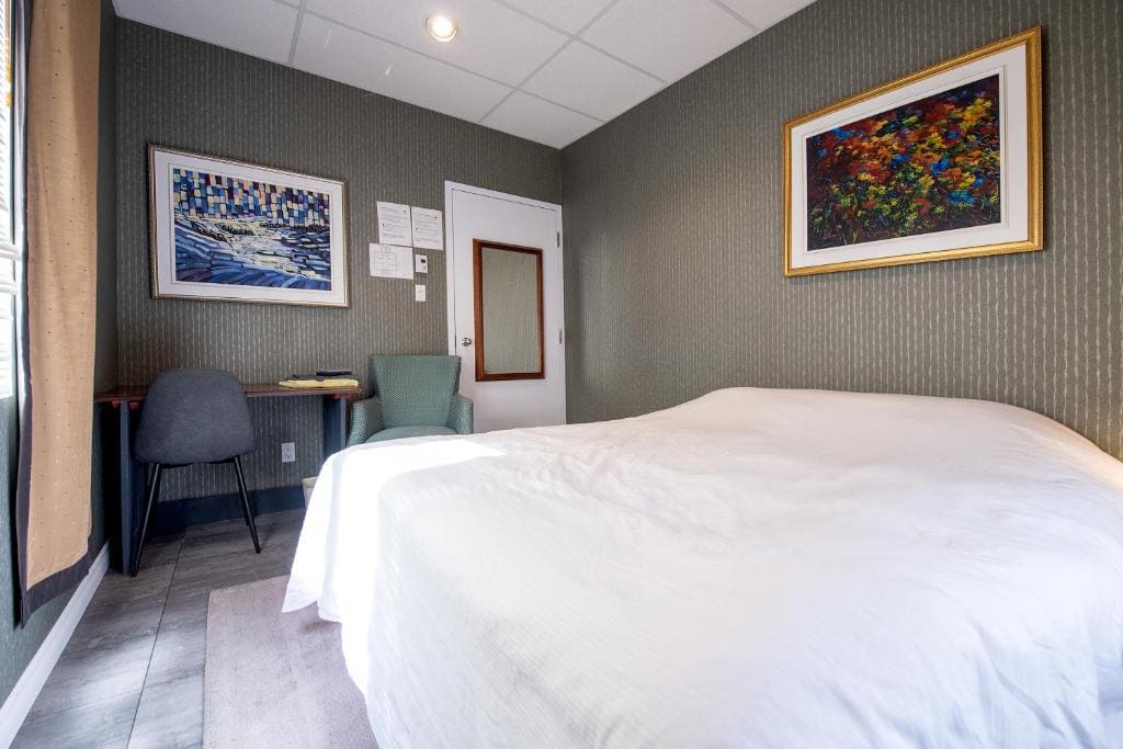 Standard Double Room room - Image 3