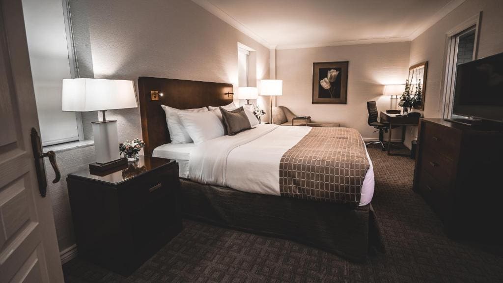 Executive King Room room - Image 2
