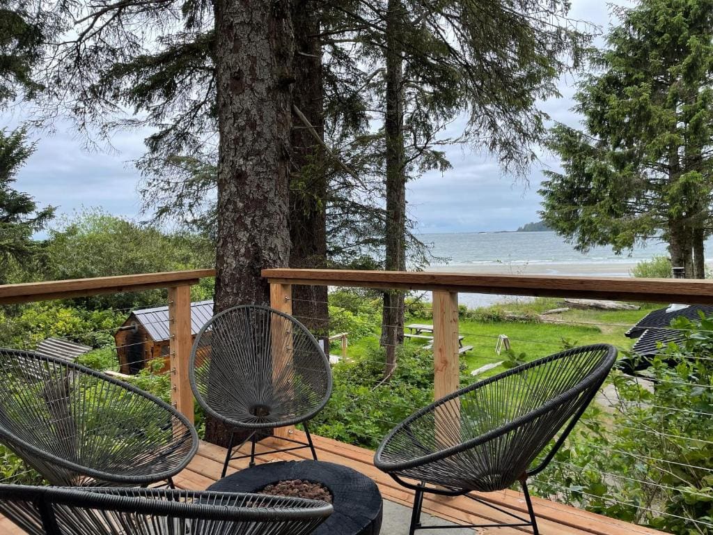 Two-Bedroom Cottage with Ocean View room - Image 3