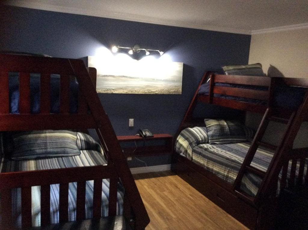 Family Room room - Image 1