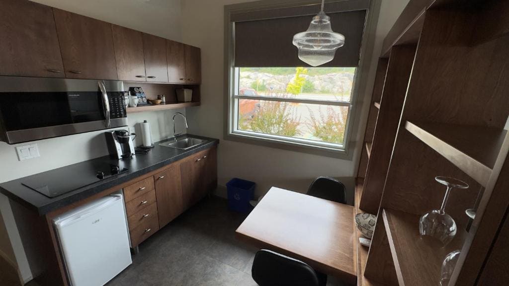 Lofts room - Image 3
