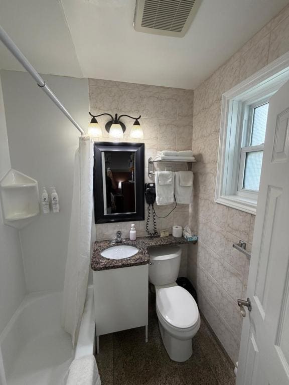 Queen Studio room - Image 2