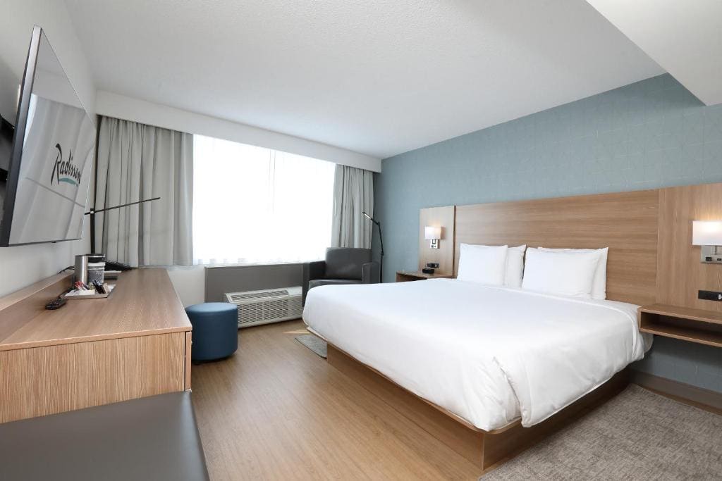 Premium King Room - Non-Smoking room - Image 1