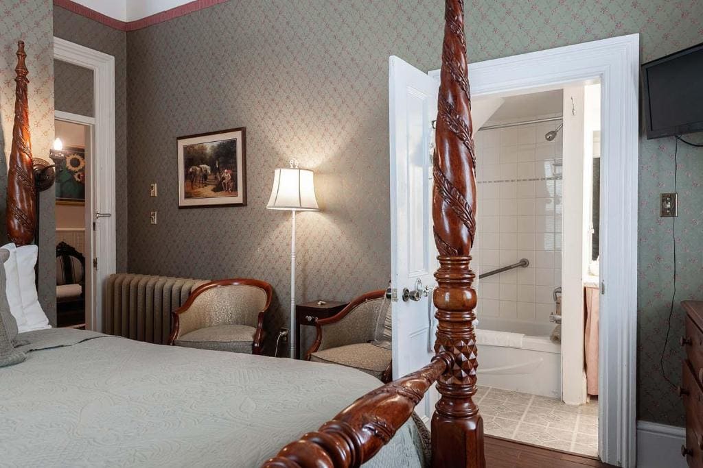Queen Room room - Image 2
