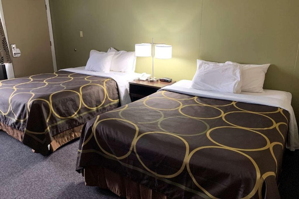 2 Queen Beds, Pet-Friendly, Second Floor, Non-Smoking room - Image 1