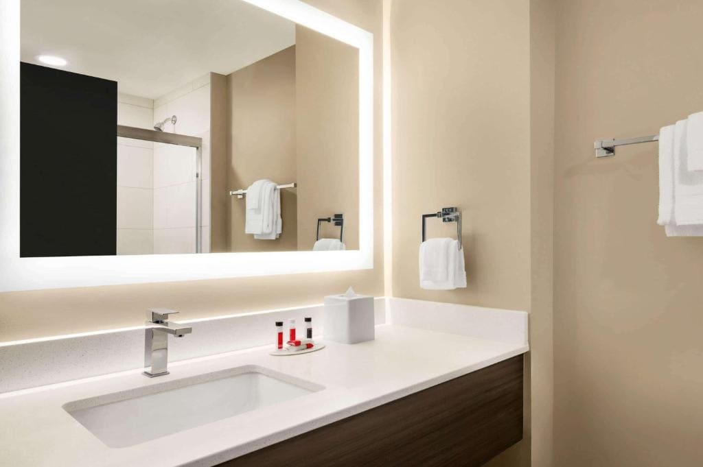 King Studio Suite - Non-Smoking room - Image 1