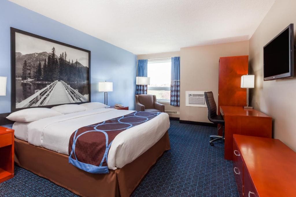 Queen Room - Non-Smoking room - Image 1