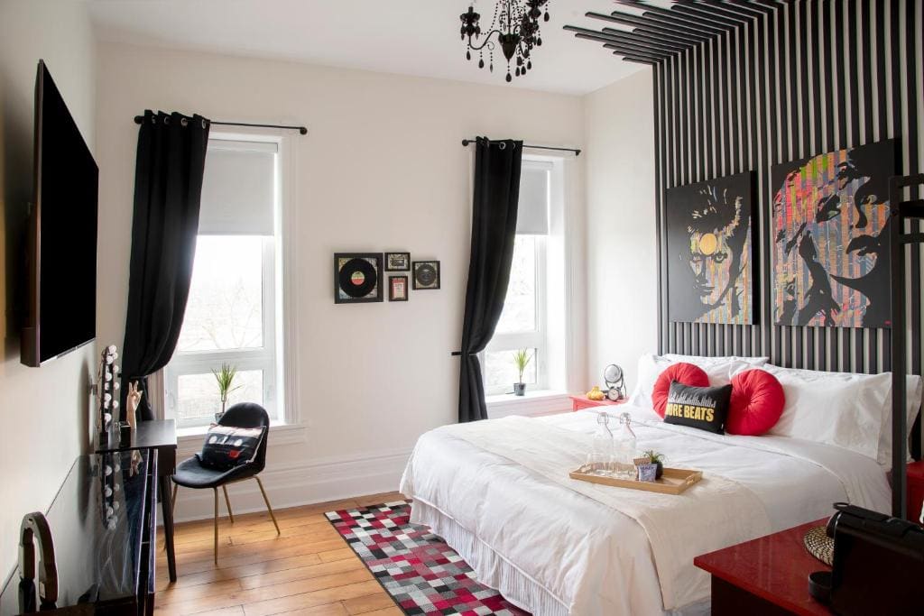 King Room with Lake View room - Image 2
