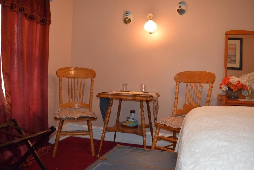 Queen Room with Sea View room - Image 2