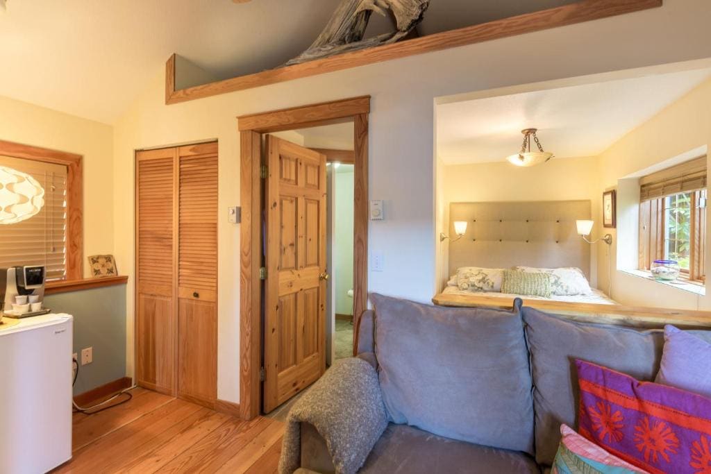 Studio with Ocean View room - Image 2