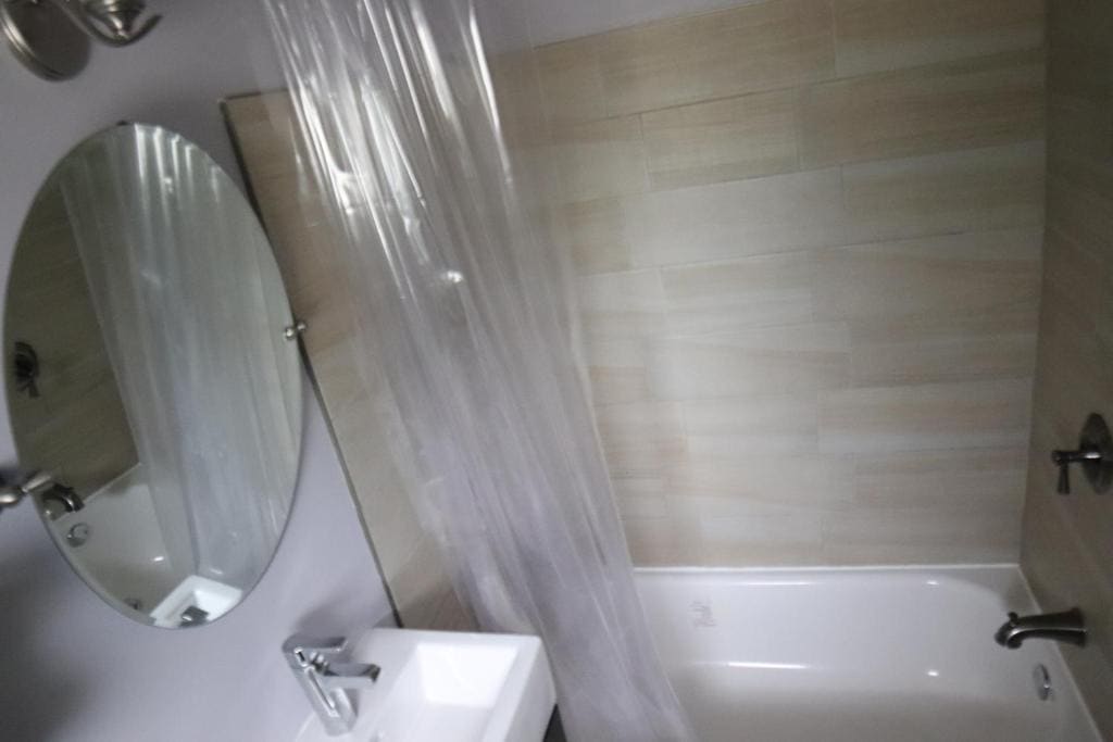 Double Room with Two Double Beds room - Image 1