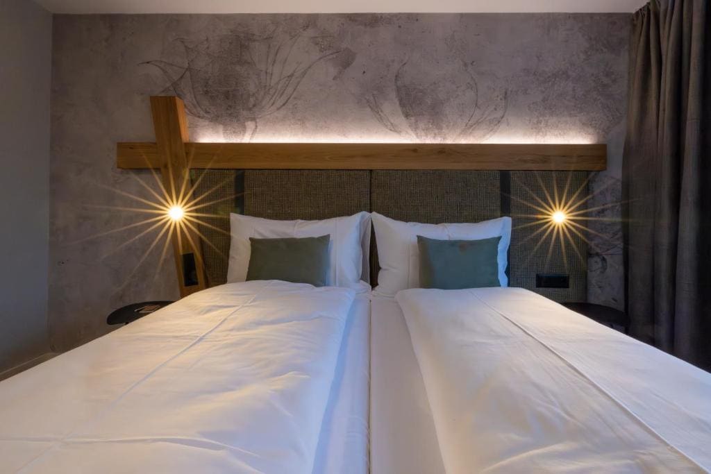 Standard Double Room room - Image 2