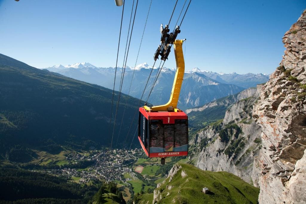 Single Room with Spa Access and Cable Car Use room - Image 1