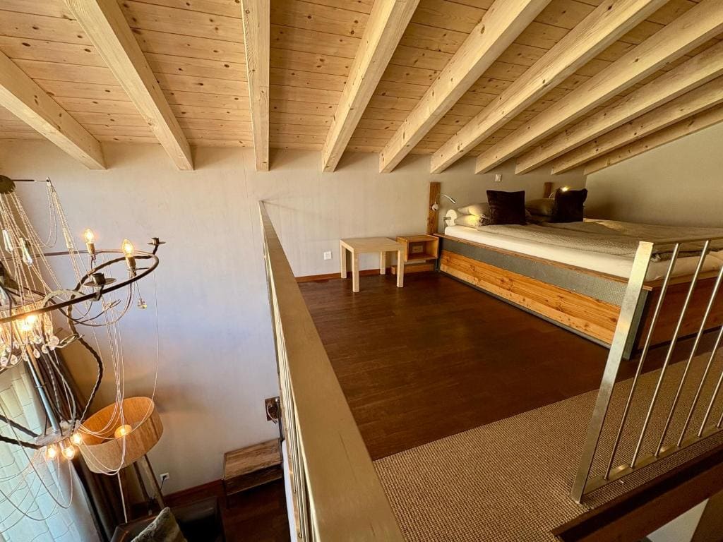 Quadruple Room with Matterhorn View room - Image 3