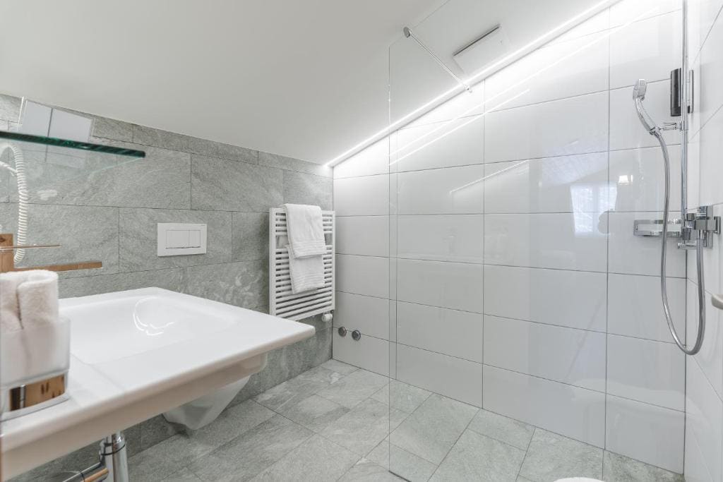 Deluxe Double Room room - Image 3