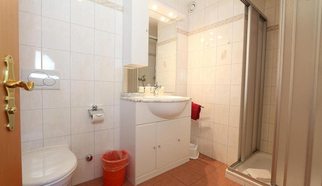 Double Room with Balcony room - Image 1