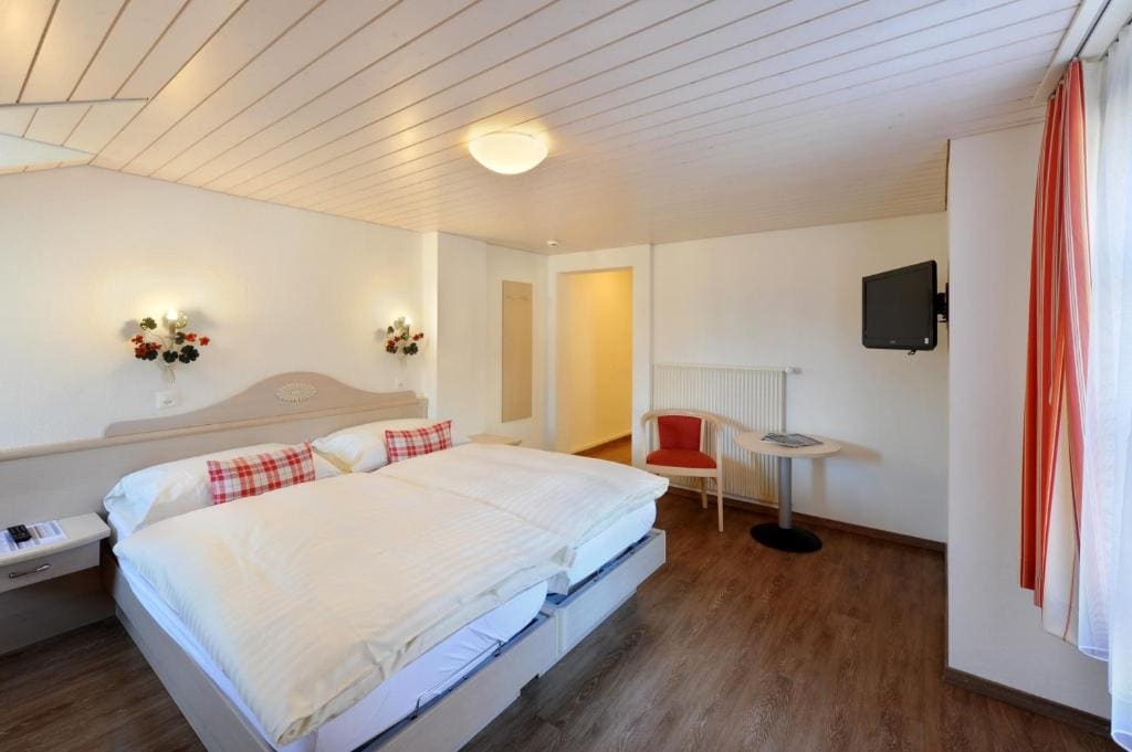 Superior Double Room room - Image 3