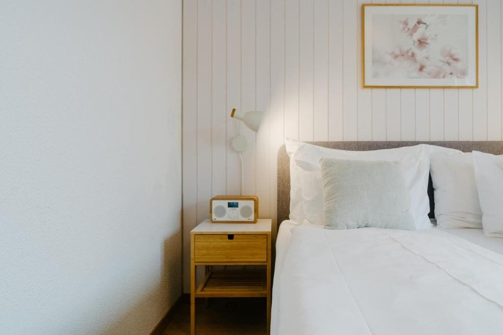 Charming Comfort Room room - Image 1