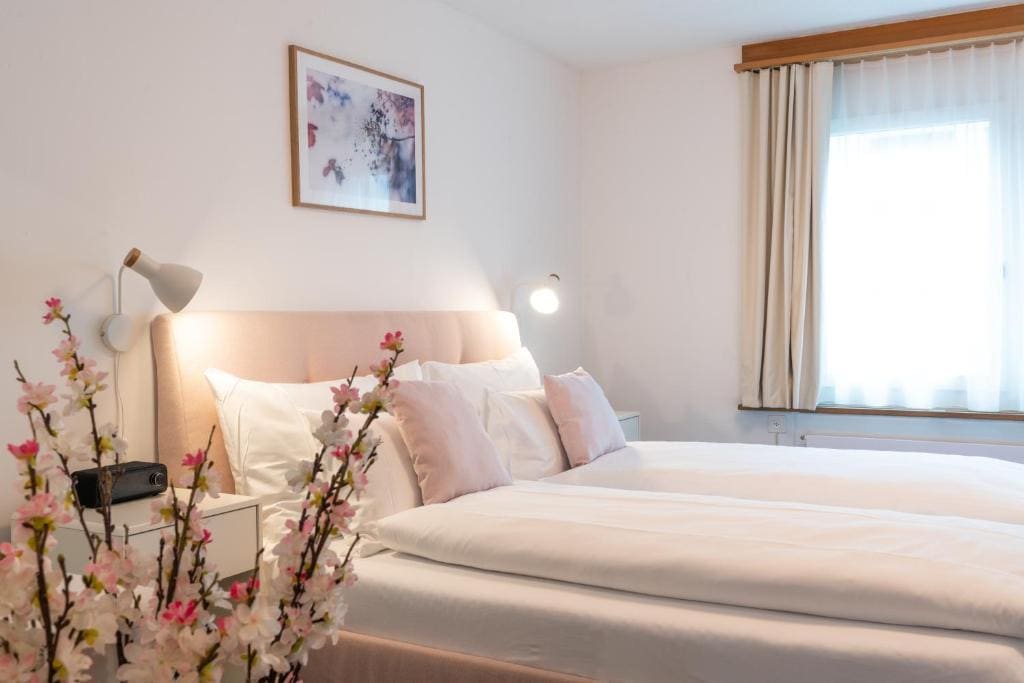 Panorama Two - Bed Room Apartment with Terrace room - Image 2