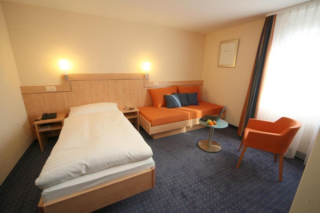 Business Single Room room - Image 2