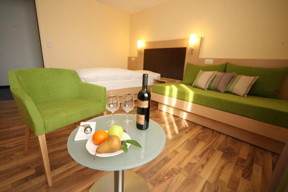 Business Single Room room - Image 3