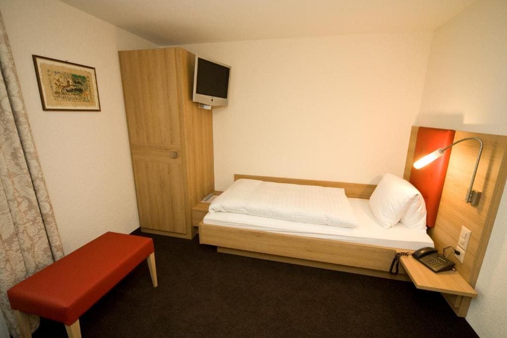 Standard Single Room room - Image 3