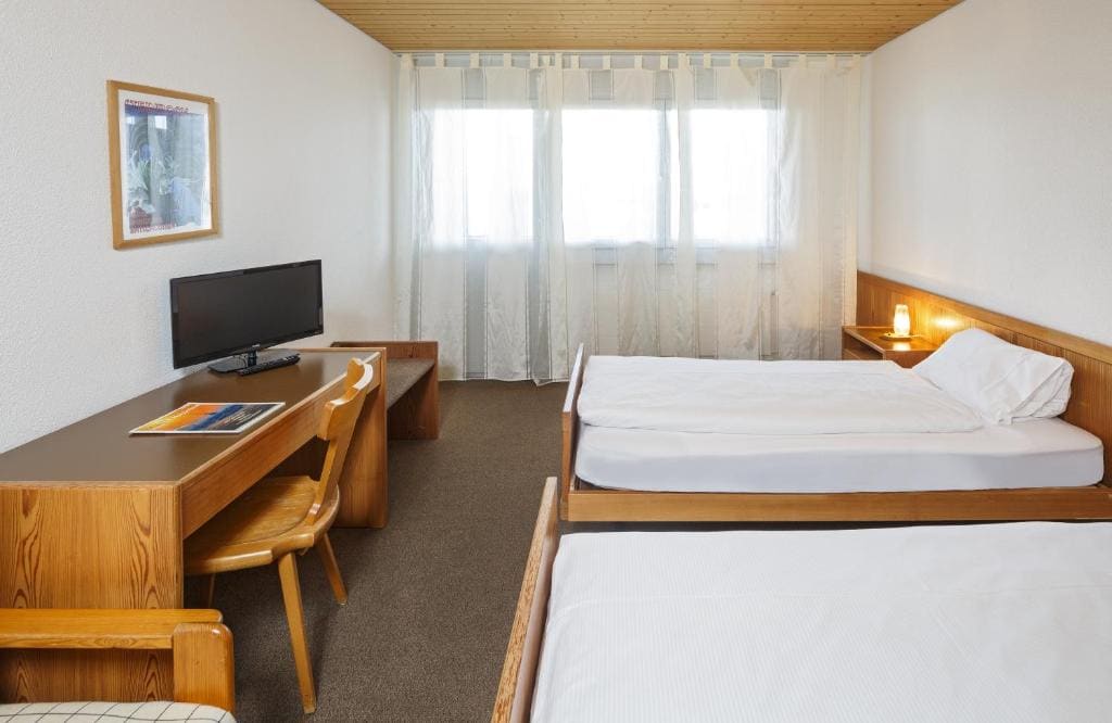 Classic Double Room room - Image 2