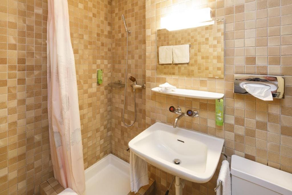 Classic Single Room room - Image 2
