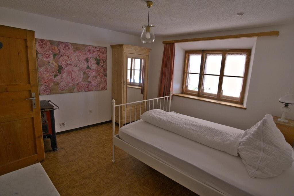 Small Double Room room - Image 3