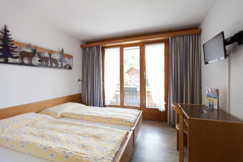 Double Room with Balcony room - Image 1
