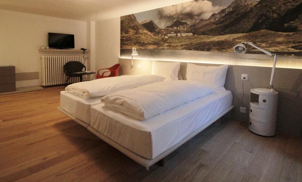 Family Room room - Image 2