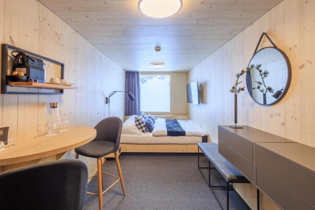 Quadruple Room with Mountain View room - Image 1